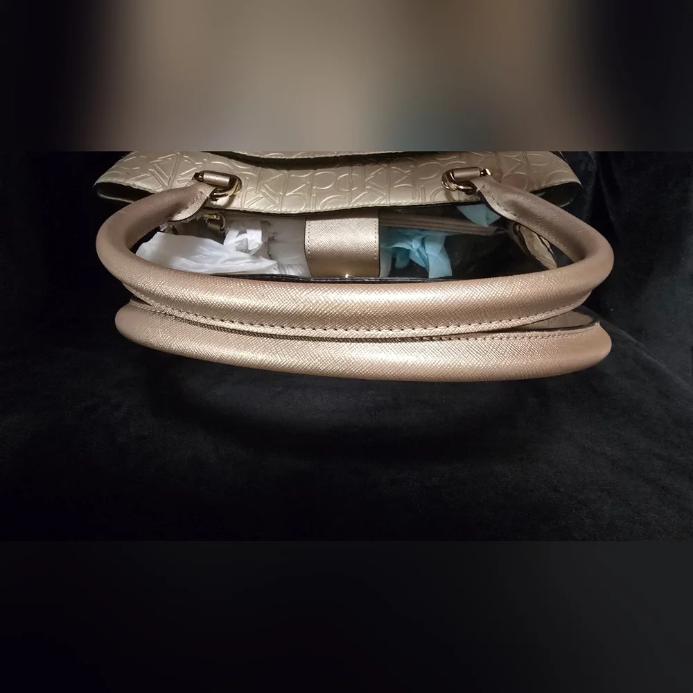 Calvin Klein Gold Embossed Tote Bag - Picture 5 of 7
